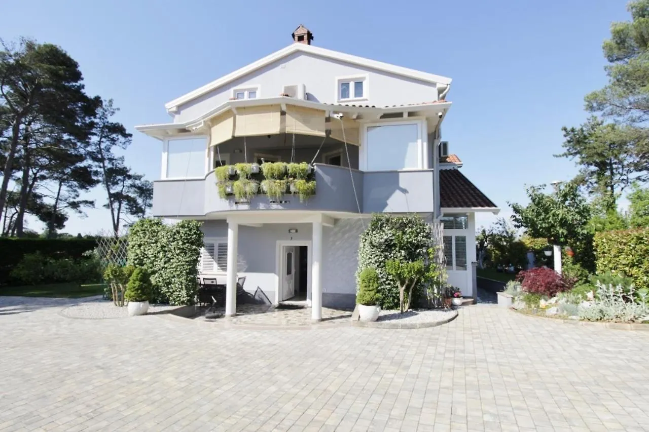 Gasthof Apartments Titonel Savudrija